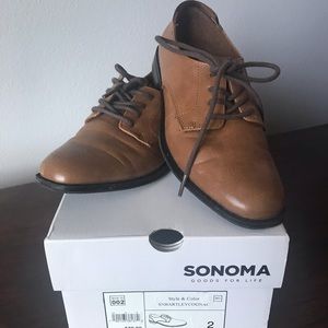 Boys tan dressy shoes